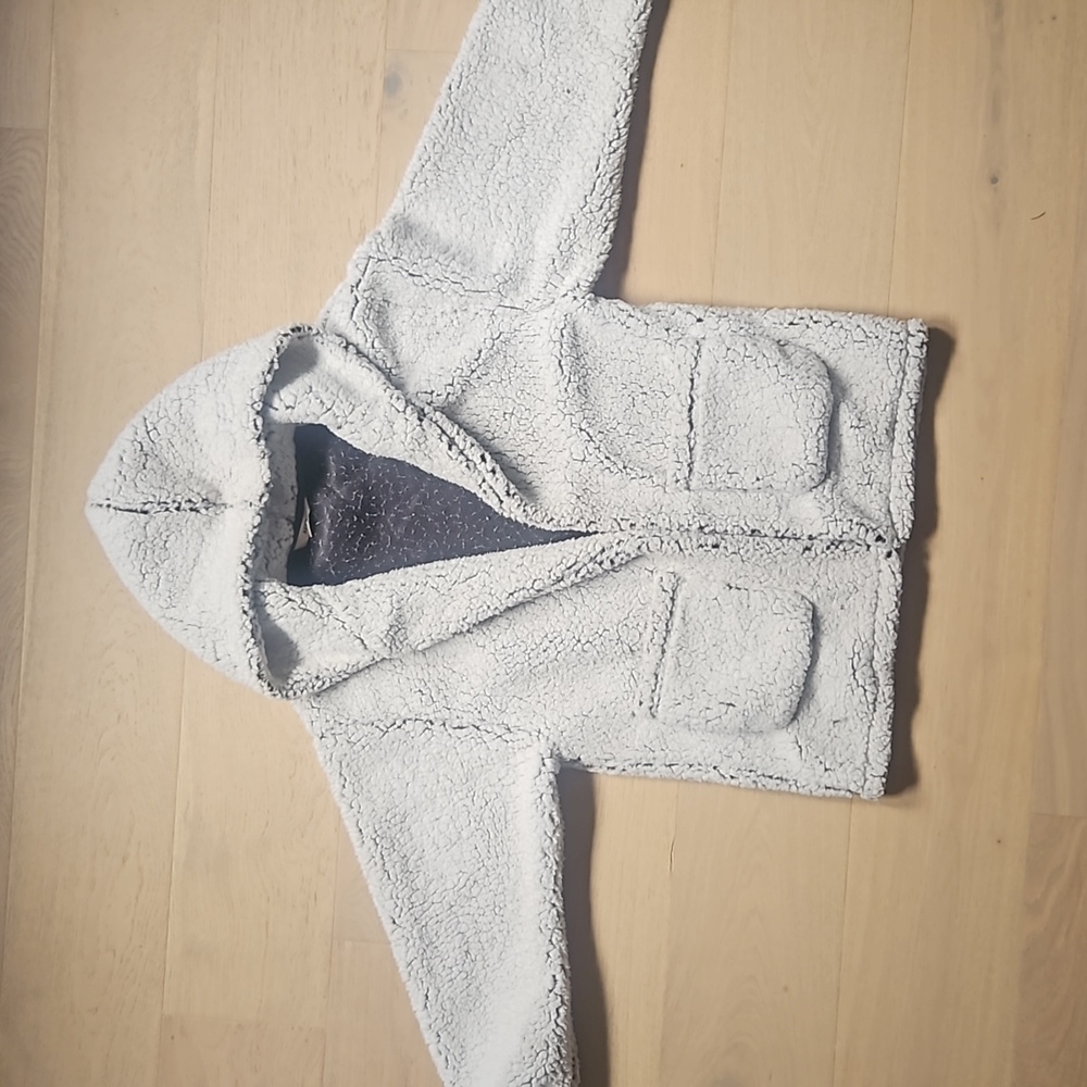 Aeropostale Grey soft hoodie shacket